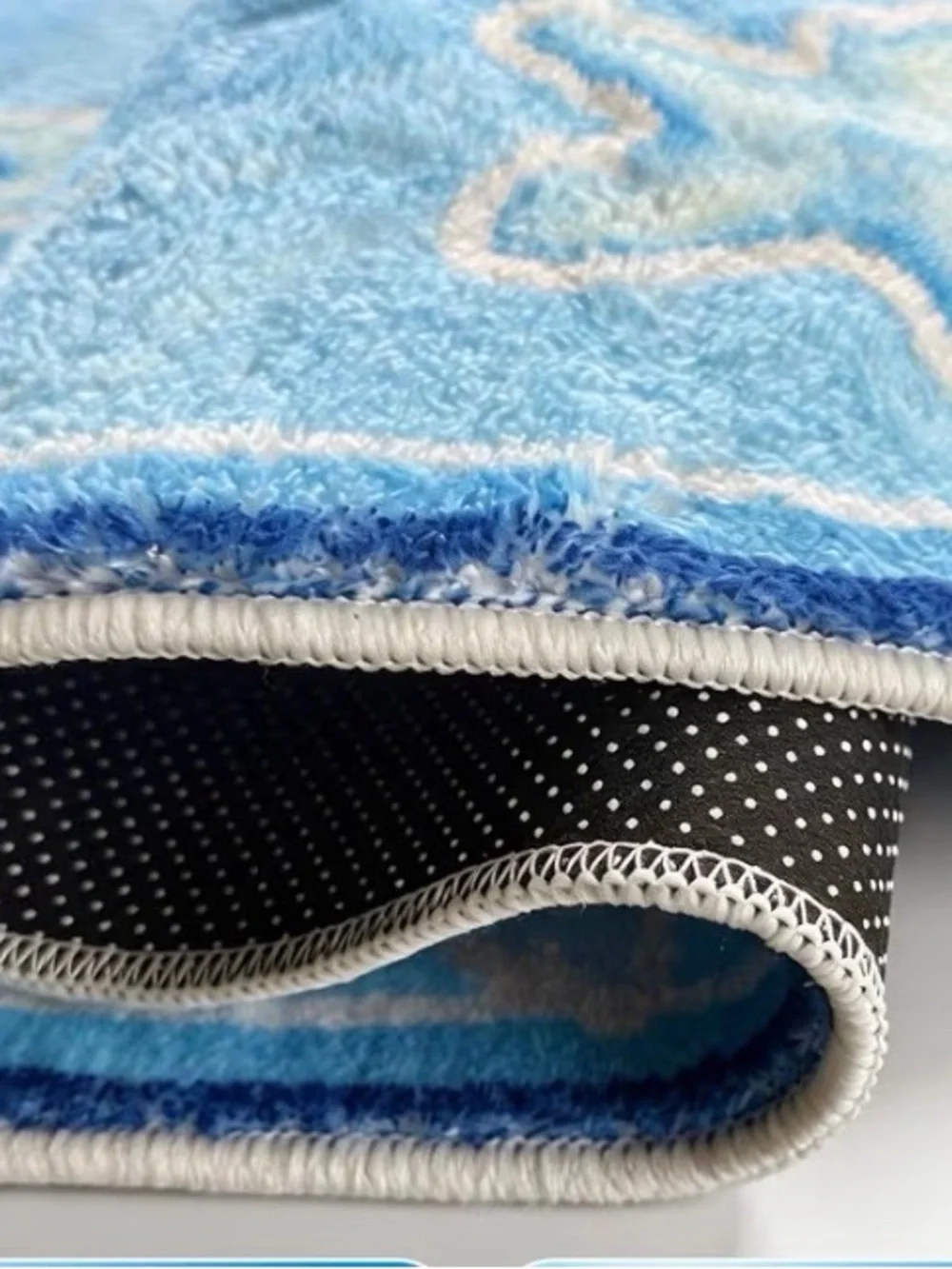 Blue Fish Pattern Mat - Plush Tuna Themed Rug